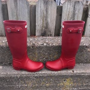 HUNTER rain BOOTS❗️❗️Beautiful Matte RED♥️♥️